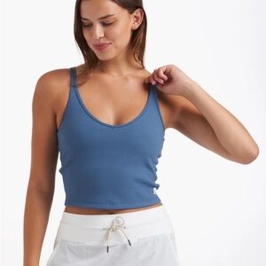 Vuori Ribbed Crop Top